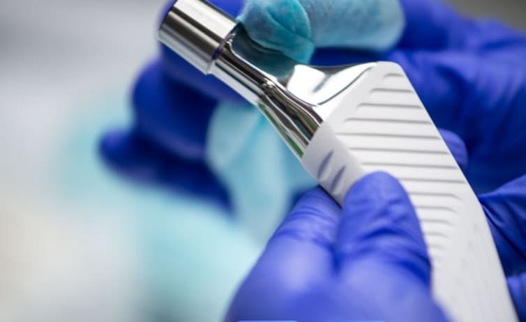 Common Materials Used in Medical Implant Manufacturing