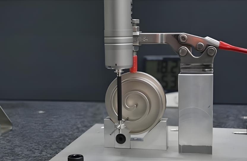 Precision detection of the orbiting scroll