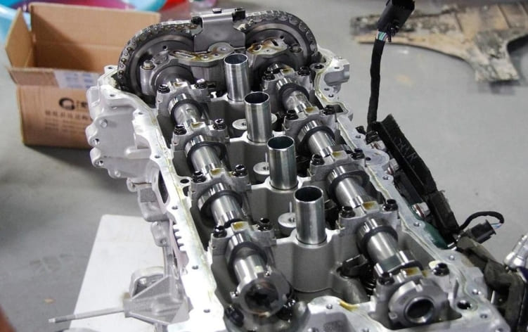 The Working Principle of Camshaft