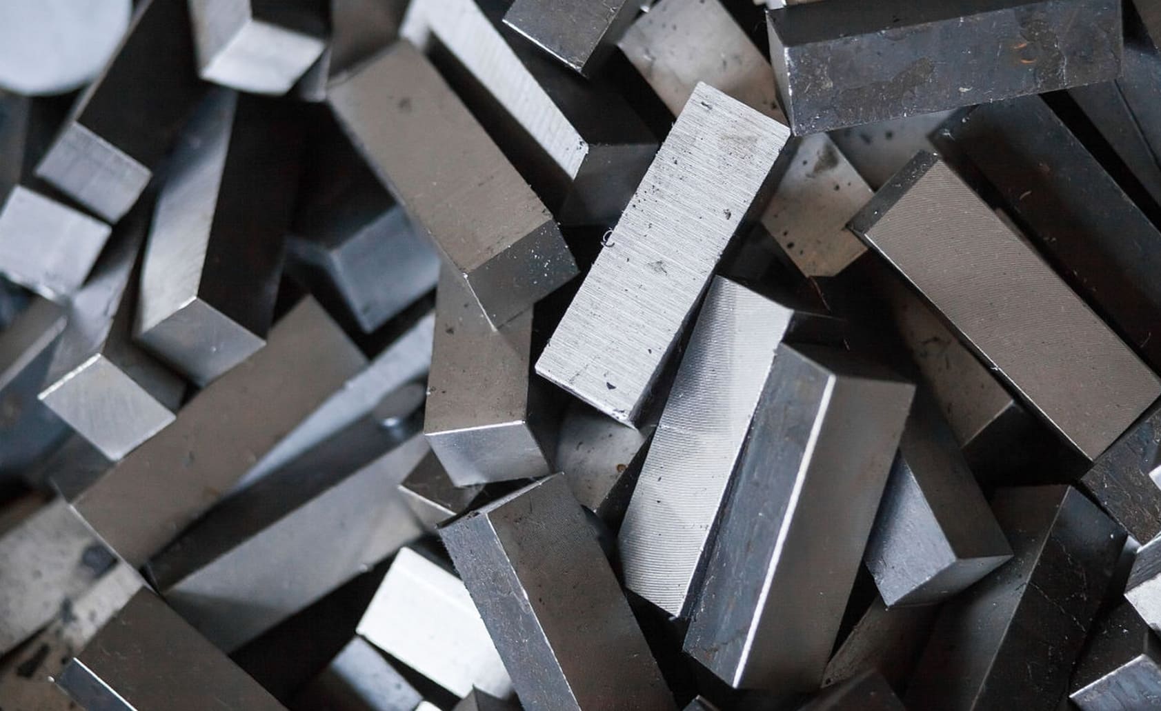 Top 5 Lightweight Metals in Modern Engineering